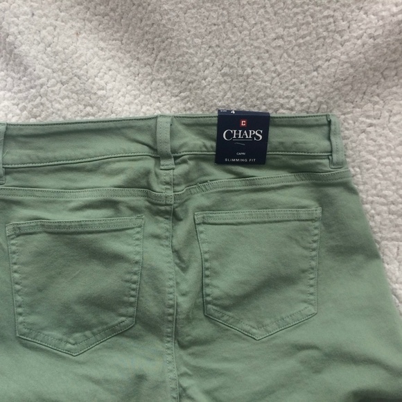 Chaps Flag Lake Pale Aloe Midrise Slimfit Capri Jeans - Picture 5 of 11